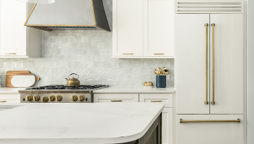 White color themed kitchen