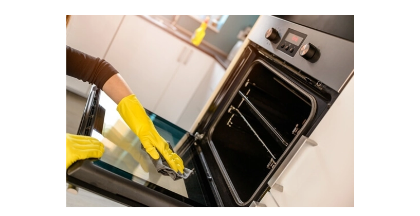 Cleaning oven window
