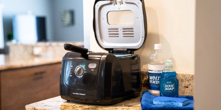 How to Clean a Deep Fryer in 7 Easy Steps