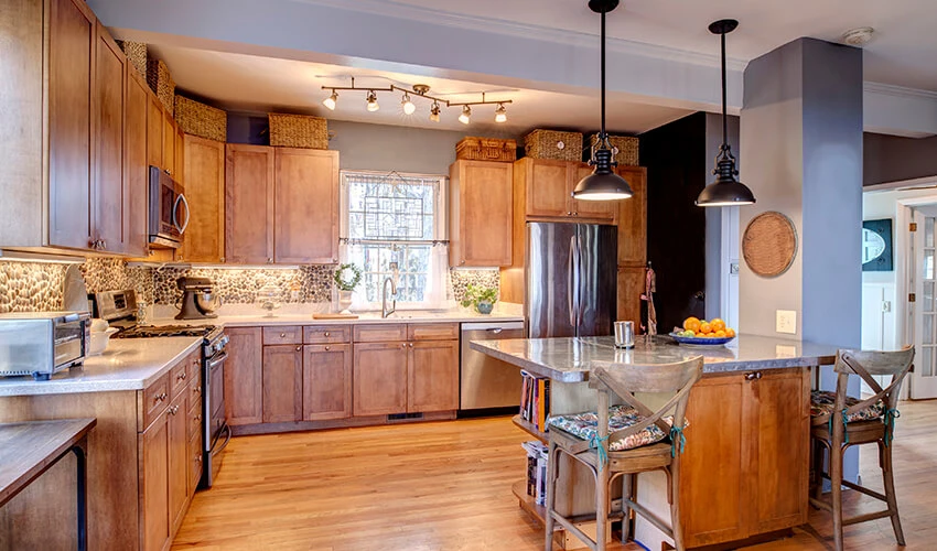 Kitchen with appliances