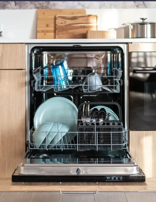 Front view of a loaded dishwasher | loaded-dishwasher